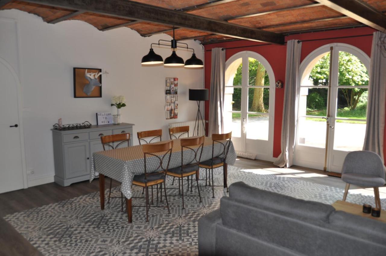 Au Rez De Jardin Hotel Cholet Kültér fotó